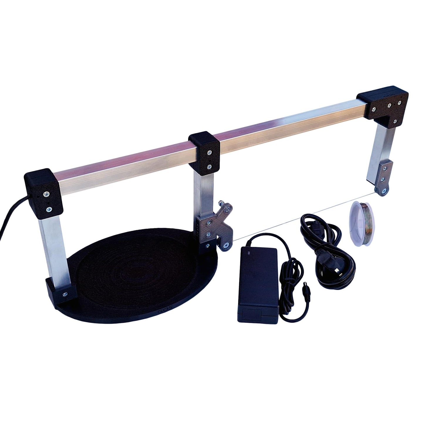 Aparat tăiat polistiren cu placă pentru colțuri :: taiatpolistiren.ro