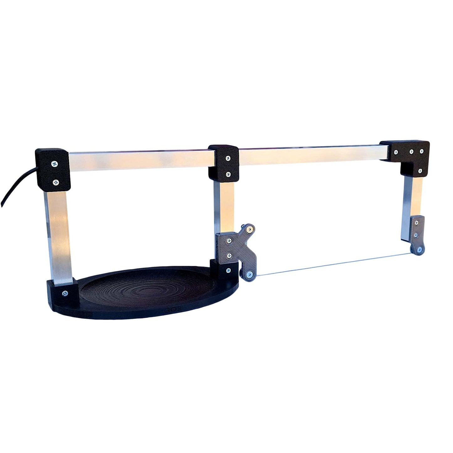 Aparat tăiat polistiren la colțuri :: taiatpolistiren.ro