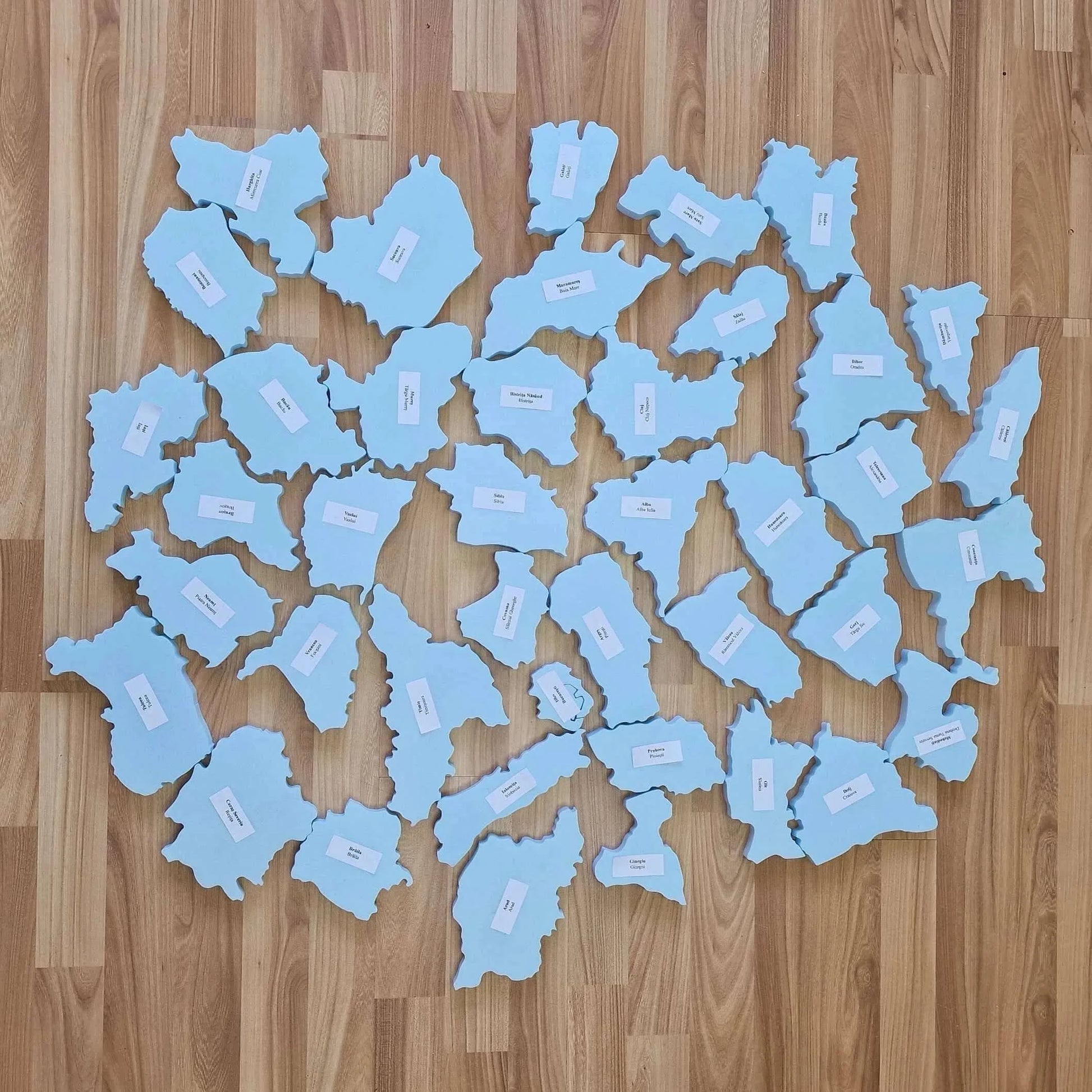 Puzzle harta României din polistiren :: GOS