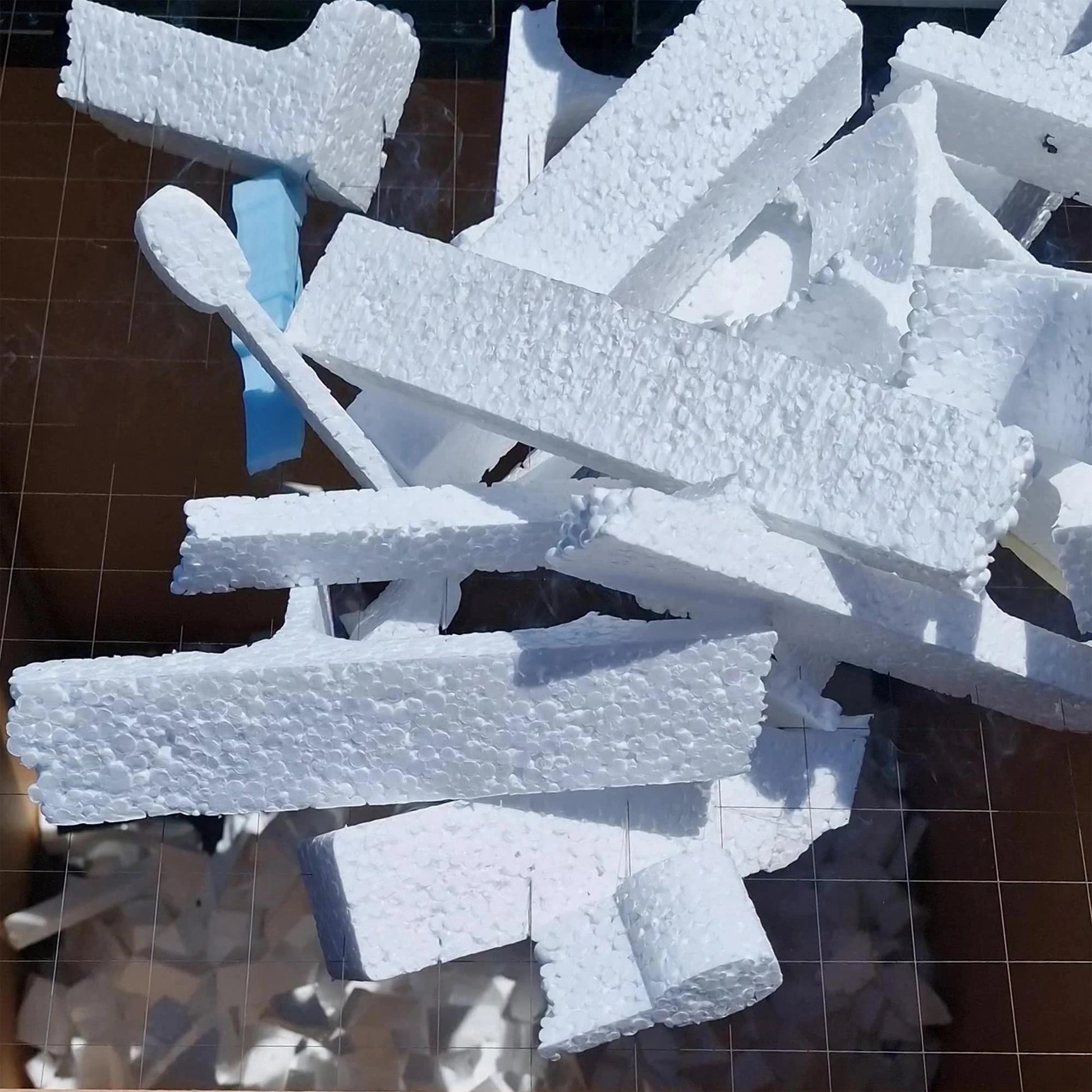 Masă pentru reciclare și producere fulgi polistiren pentru ambalare, 26x26cm